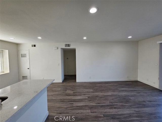 Building Photo - 1120 Nicklett Ave