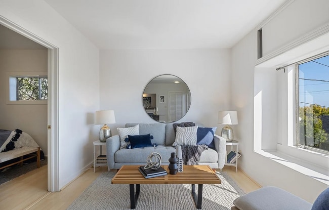 Building Photo - Prime Bernal Village with views - a single...