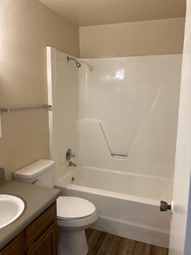 Building Photo - 4429 Val Verde Ct