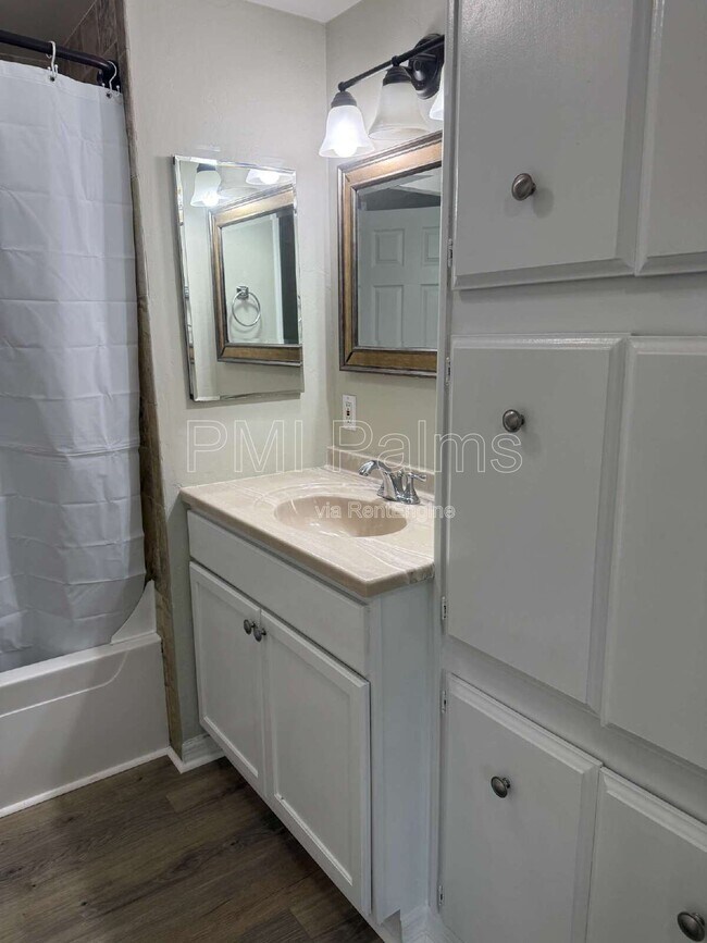 Building Photo - 17719 Carthage Ave