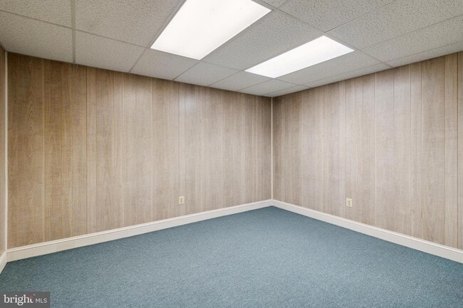Building Photo - 4427 Brookside Dr
