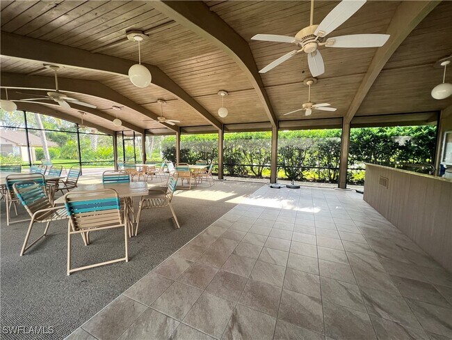 Building Photo - 26891 Wedgewood Dr