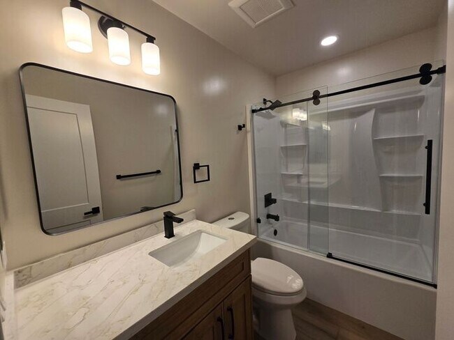 Building Photo - Charming Chula Vista Home with Spacious Yard in a Prime Location