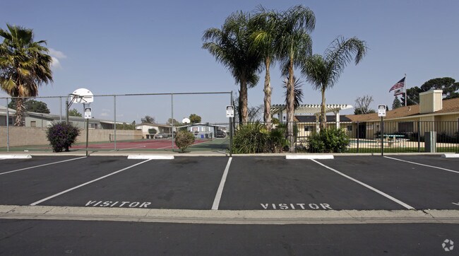 Building Photo - Arrowhead Estates