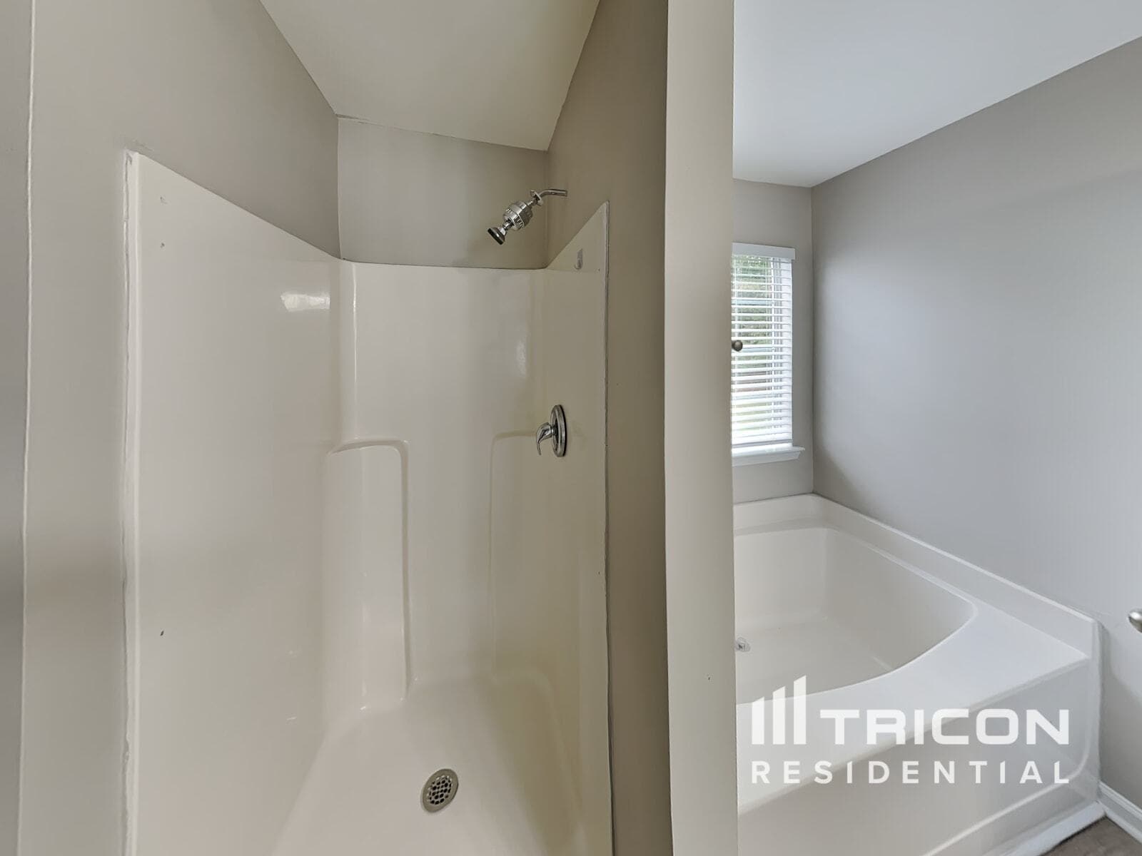 Building Photo - 708 Percevil Point