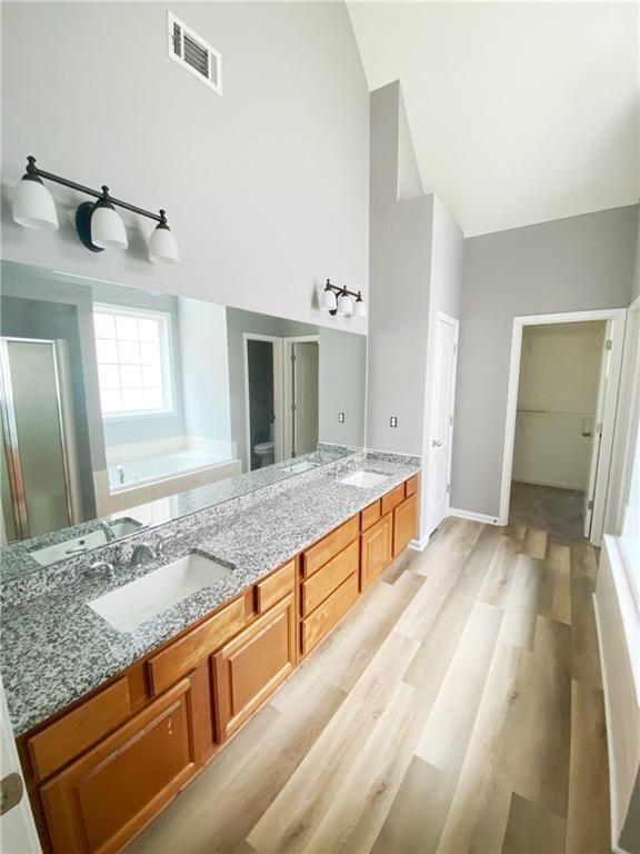 Building Photo - 675 Millbrook Village Dr