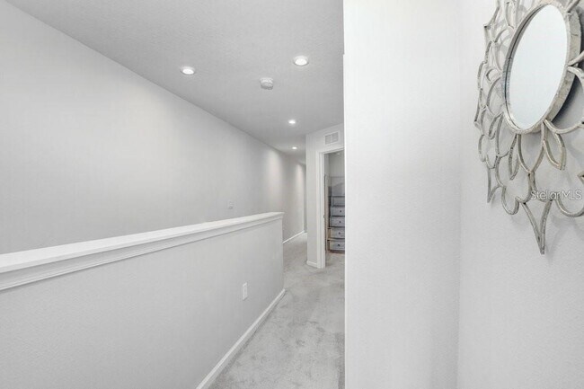 Building Photo - 10976 Verawood Dr