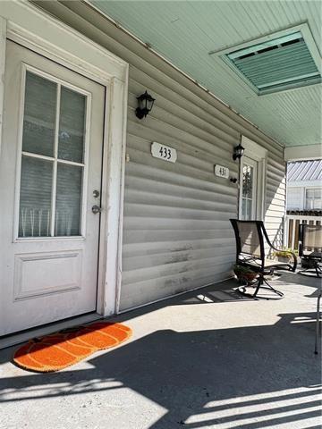 Building Photo - 433 Nursery Ave