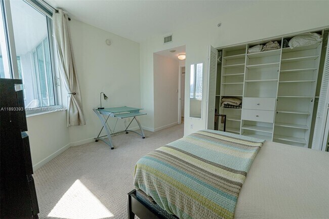 Building Photo - 325 S Biscayne Blvd