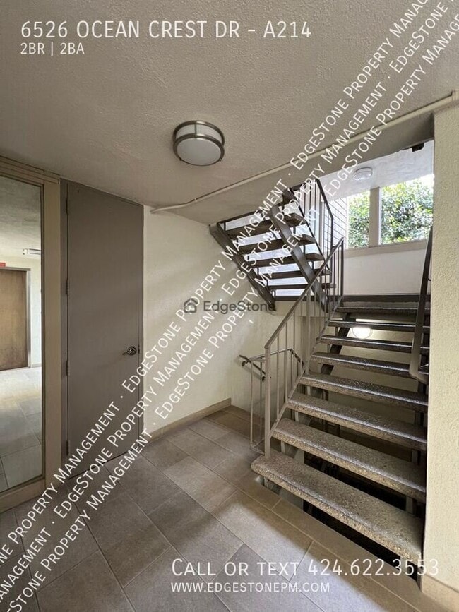 Building Photo - 6526 Ocean Crest Dr