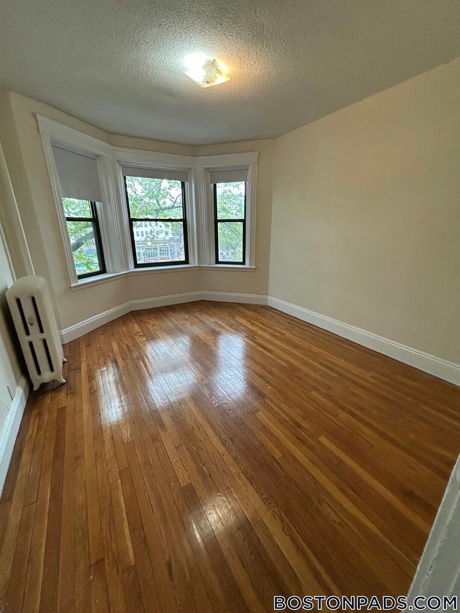 Building Photo - 1156 Commonwealth Ave