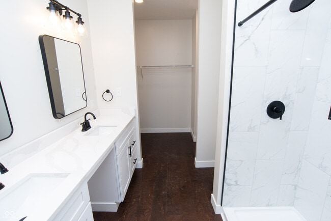 Building Photo - 3226 Keystone Lakes Way