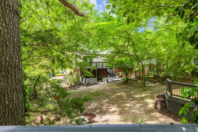 Building Photo - 2904 Sprucewood Dr