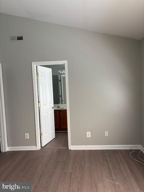 Building Photo - 4258 Normandy Ct