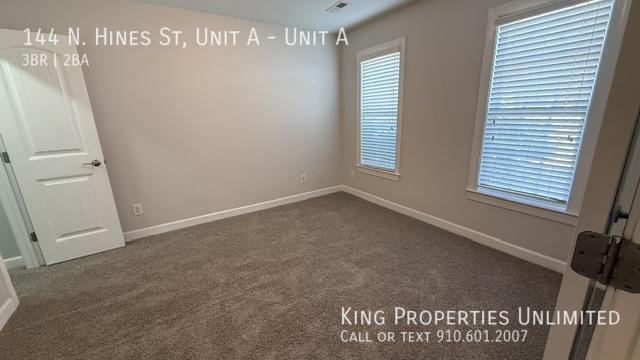 Building Photo - 144 N Hines St