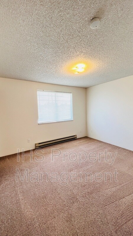 Building Photo - 409 Benham St