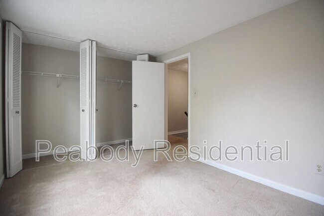 Building Photo - 11916 Fieldthorn Ct