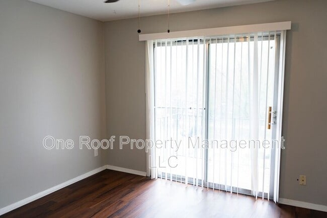 Building Photo - 3115 Barnett Ave