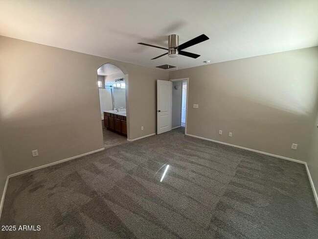 Building Photo - 11283 W Harrison St