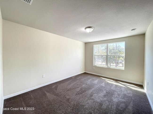 Building Photo - 3737 Chambers Ln
