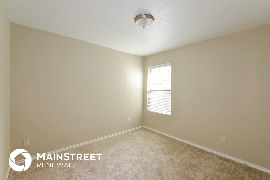 Building Photo - 3422 Dunlap Fields