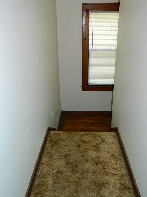 Building Photo - 2718 S Nebraska St