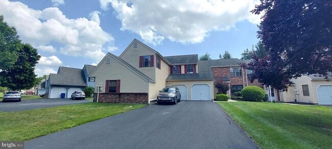 Building Photo - 426B Willow Turn