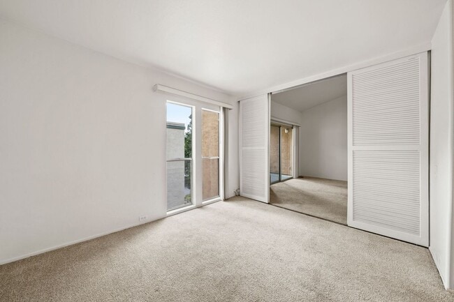 Building Photo - 1246 Walker Ave