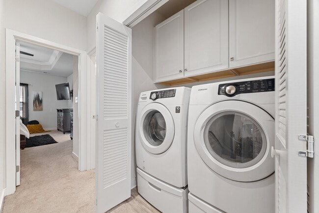 Building Photo - 133 Cedar Crst Dr