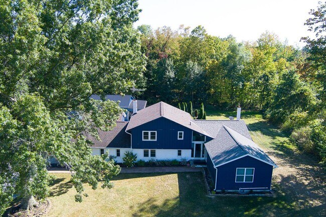 Building Photo - 11850 Beacom Rd