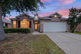 Building Photo - 1037 Johnson City Ave