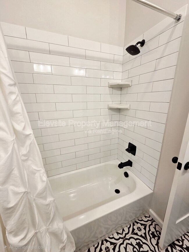 Building Photo - 1101 Sawmill Rd