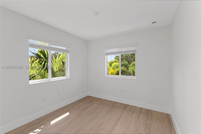 Building Photo - 20817 NW 9th Path