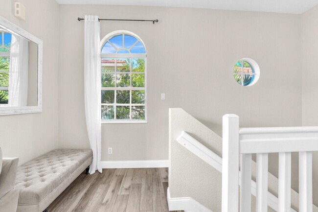 Building Photo - 4971 Bonsai Cir