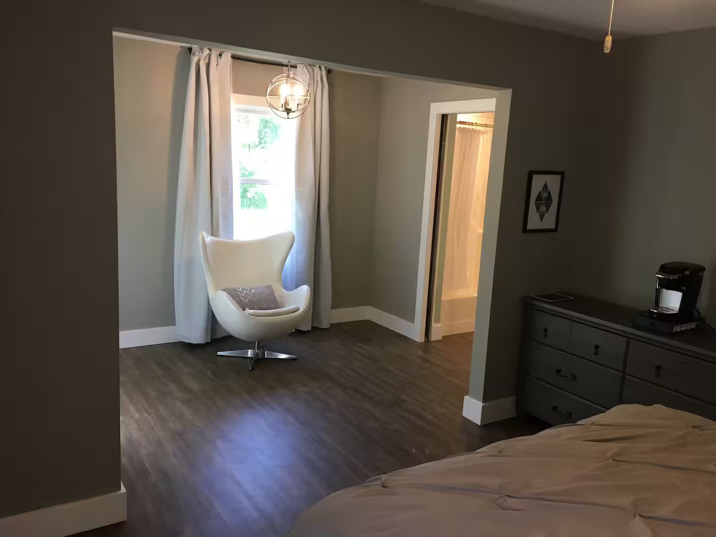 Building Photo - 808 Livingston St