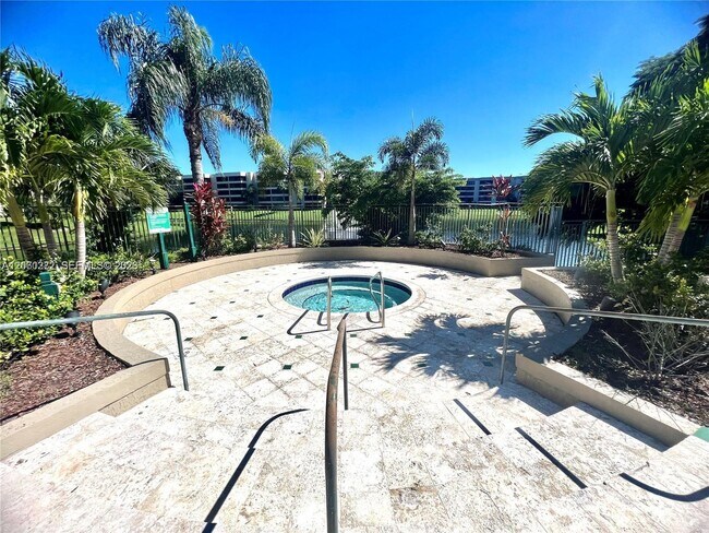 Building Photo - 1845 Palm Cove Blvd