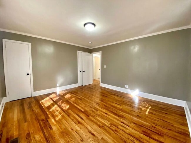 Building Photo - 3870 Hog Mountain Rd