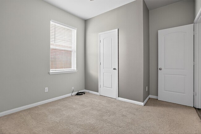 Building Photo - 5003 Arbury Hill Ln