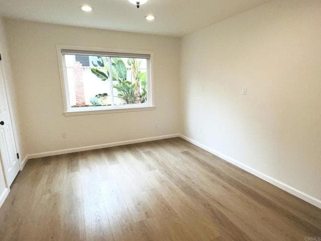 Building Photo - 1420 Tres Hermanas Way