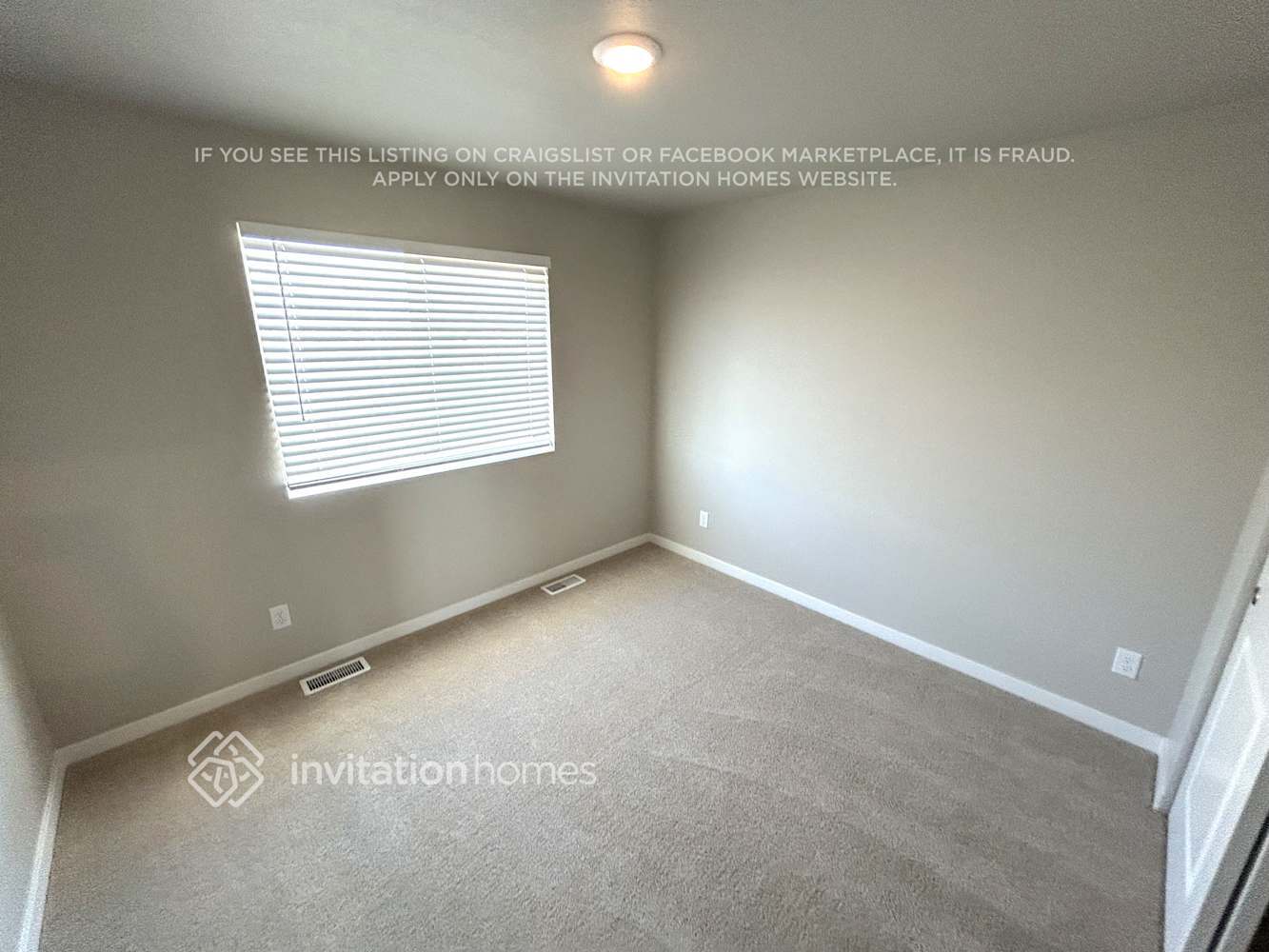 Building Photo - 7307 Dolores Ave