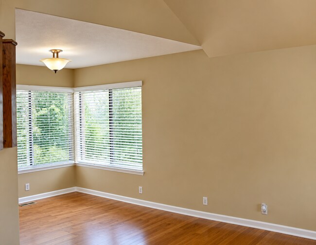 Building Photo - Beautiful Two-Story Auburn Oaks Home with Private Pool