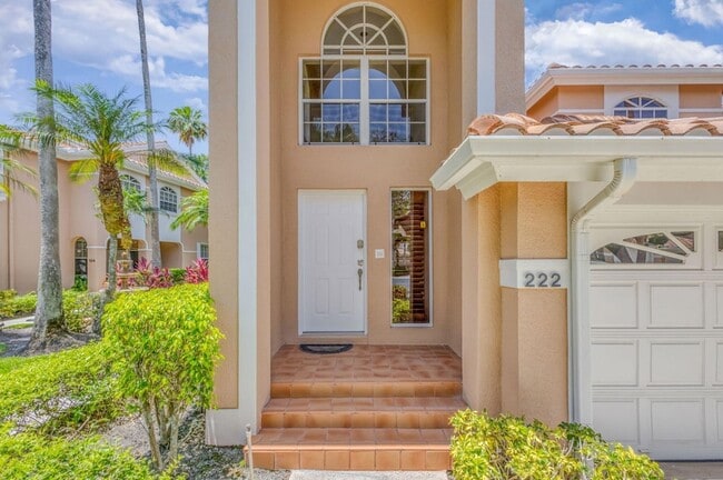 Building Photo - 222 Legendary Cir