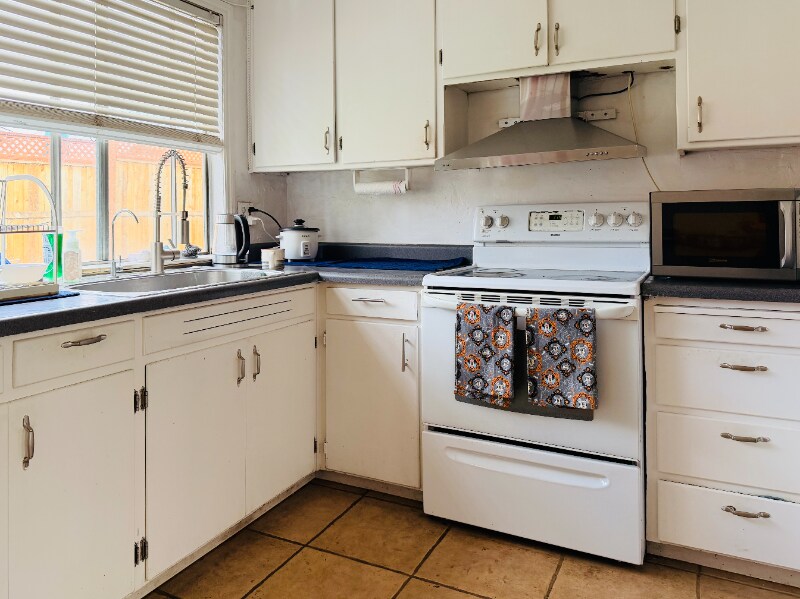 Building Photo - 209 Grant Ct