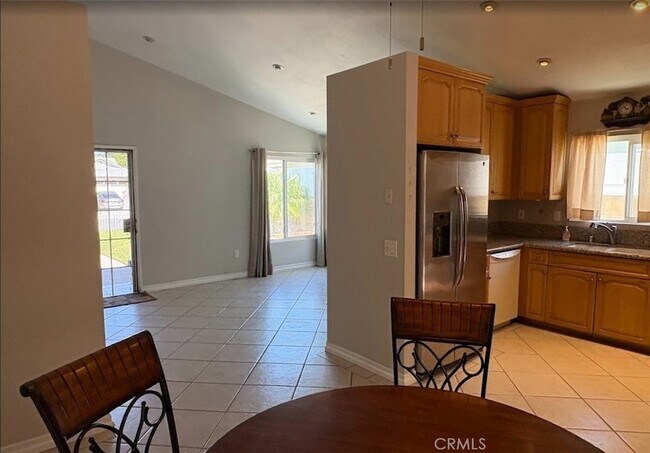 Building Photo - 14053 Bluewood Dr