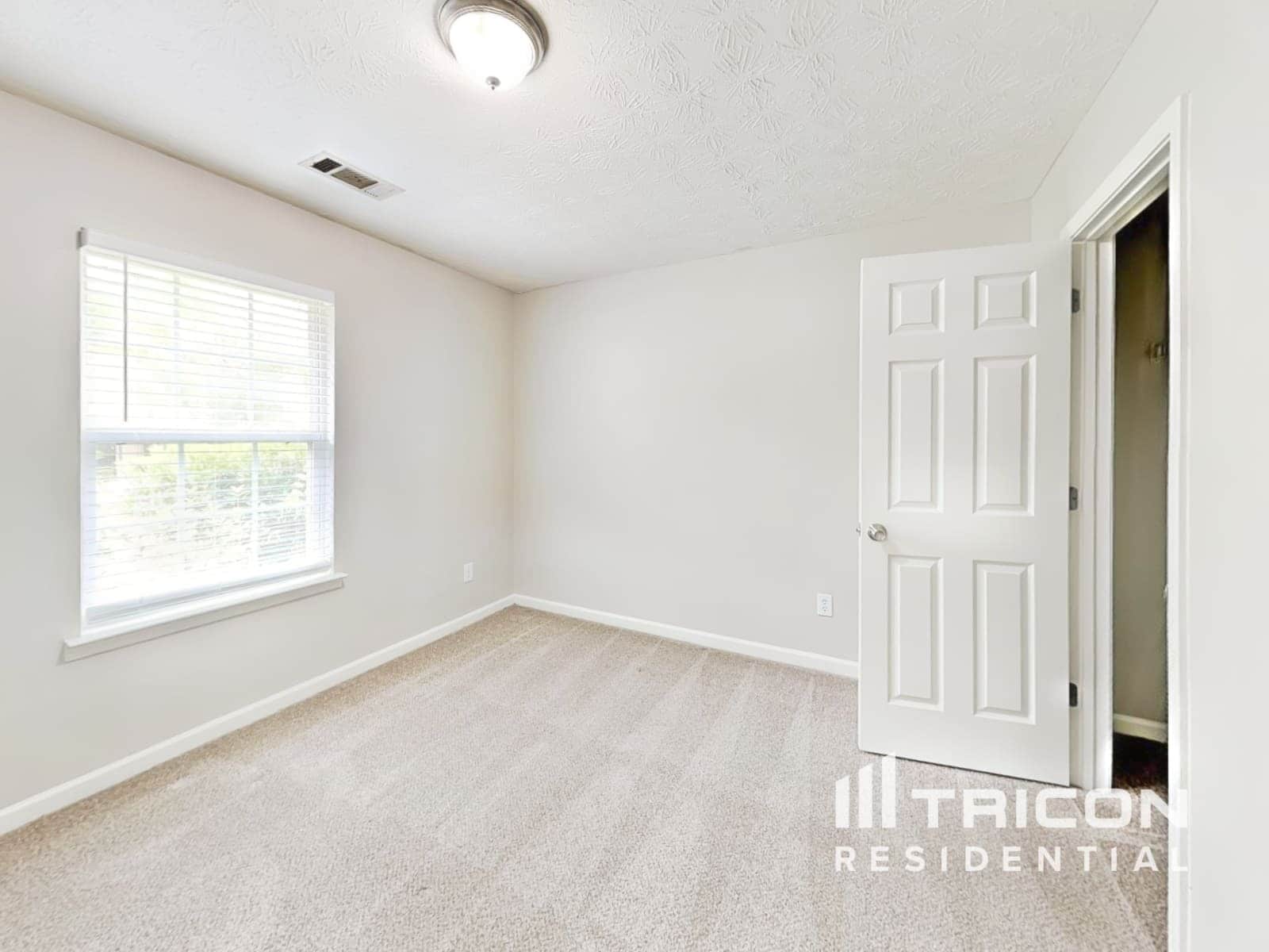 Building Photo - 4124 Waters End Ln