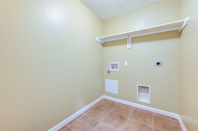 Building Photo - 20003 Parkstone Bend Ln