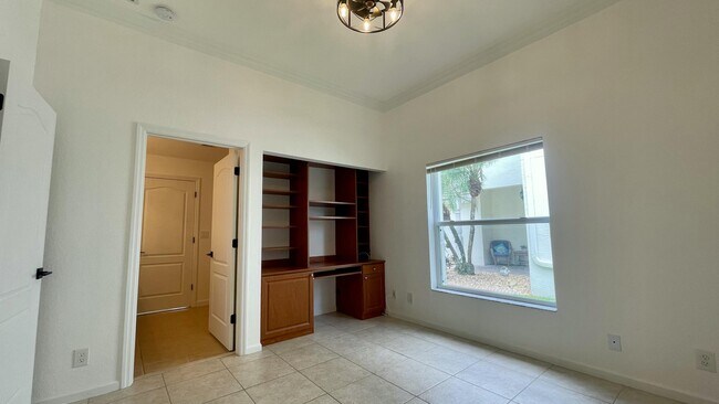 Building Photo - 110 Newberry Ln