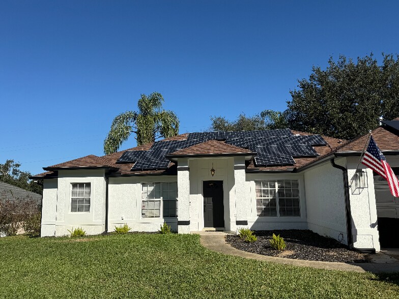 Building Photo - 867 Park Valley Cir