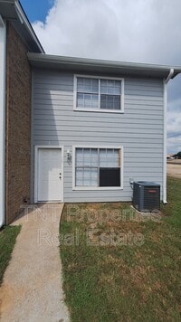 Building Photo - 1906 Barak Ln