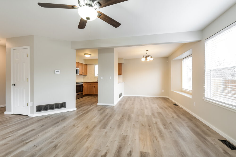 Building Photo - 10435 W 82nd Pl